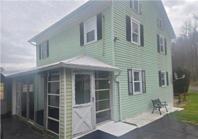 Rental: 454 Applebutter Hollow Rd | Coldwell Banker Penn One Real ...